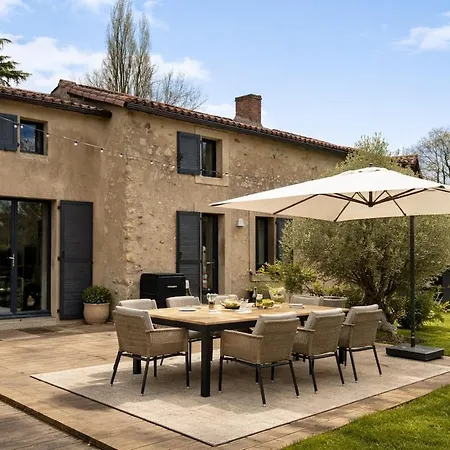 Maison Des Oliviers Casa de Férias